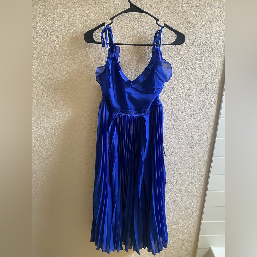 NWT LuLu’s Cobalt Blue Dress